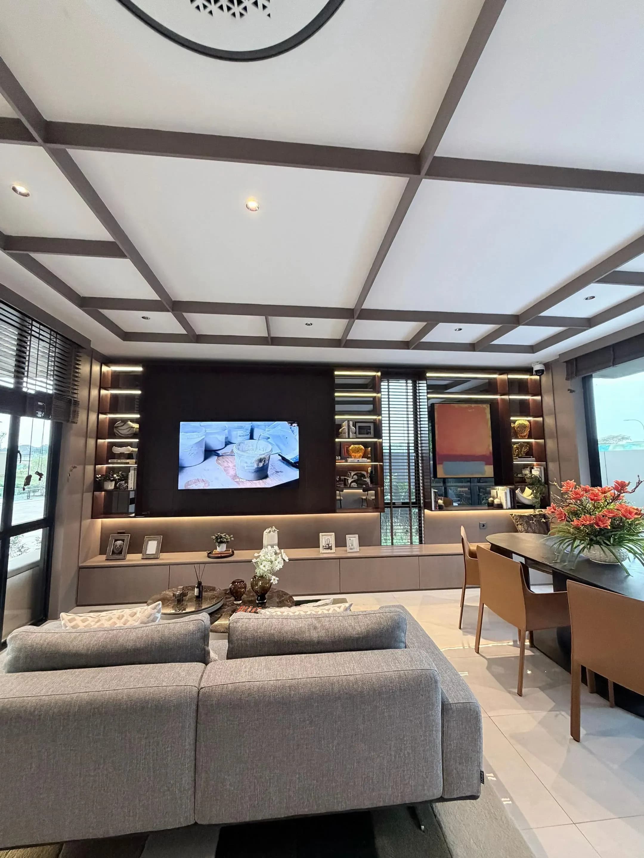RUMAH SULTAN - BENTLEY OAZE – Lakeside Homes Lippo CIkarang - Thumbnail 9