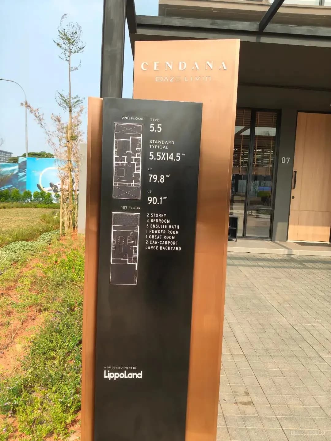 Cendana Oaze Livin Cikarang - PRIVATE SUITES BY THE LAKE - Thumbnail 2