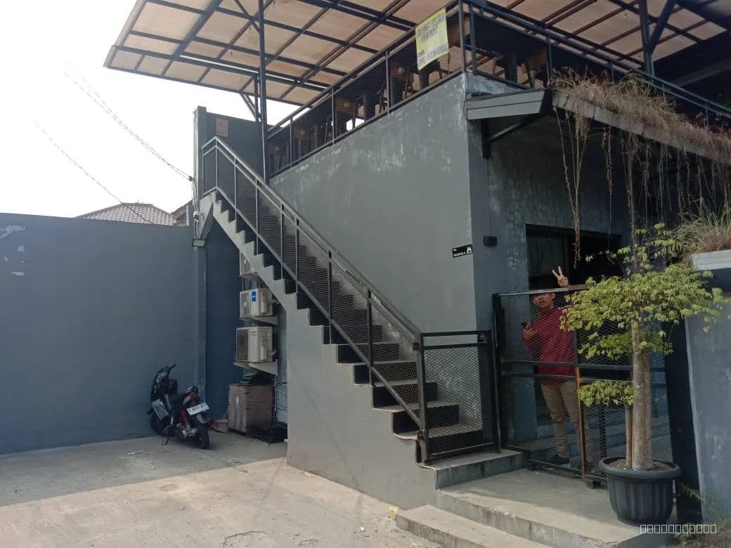 Tanah, Bangunan & Usaha Kafe Strategis Pinggir Jalan Bojongsari Depok - Gambar 4