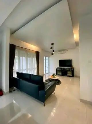 Rumah Mewah di Pondok Kelapa Duren Sawit Jakarta Timur, 3 Lantai + Rooftop & Kolam Renang – Rp6 Miliar - Thumbnail 7