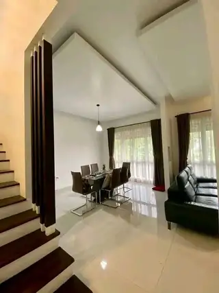 Rumah Mewah di Pondok Kelapa Duren Sawit Jakarta Timur, 3 Lantai + Rooftop & Kolam Renang – Rp6 Miliar - Thumbnail 8